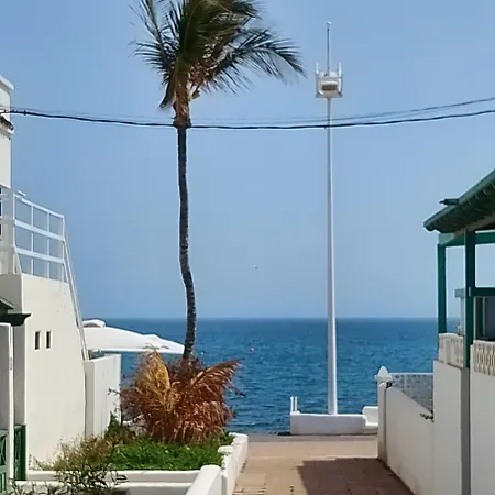 Sunhouse * Playa Honda (Lanzarote)