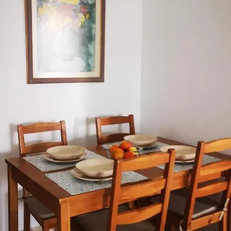 Sunhouse Apartmán *