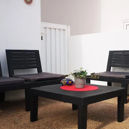 Sunhouse Apartmán Playa Honda (Lanzarote)
